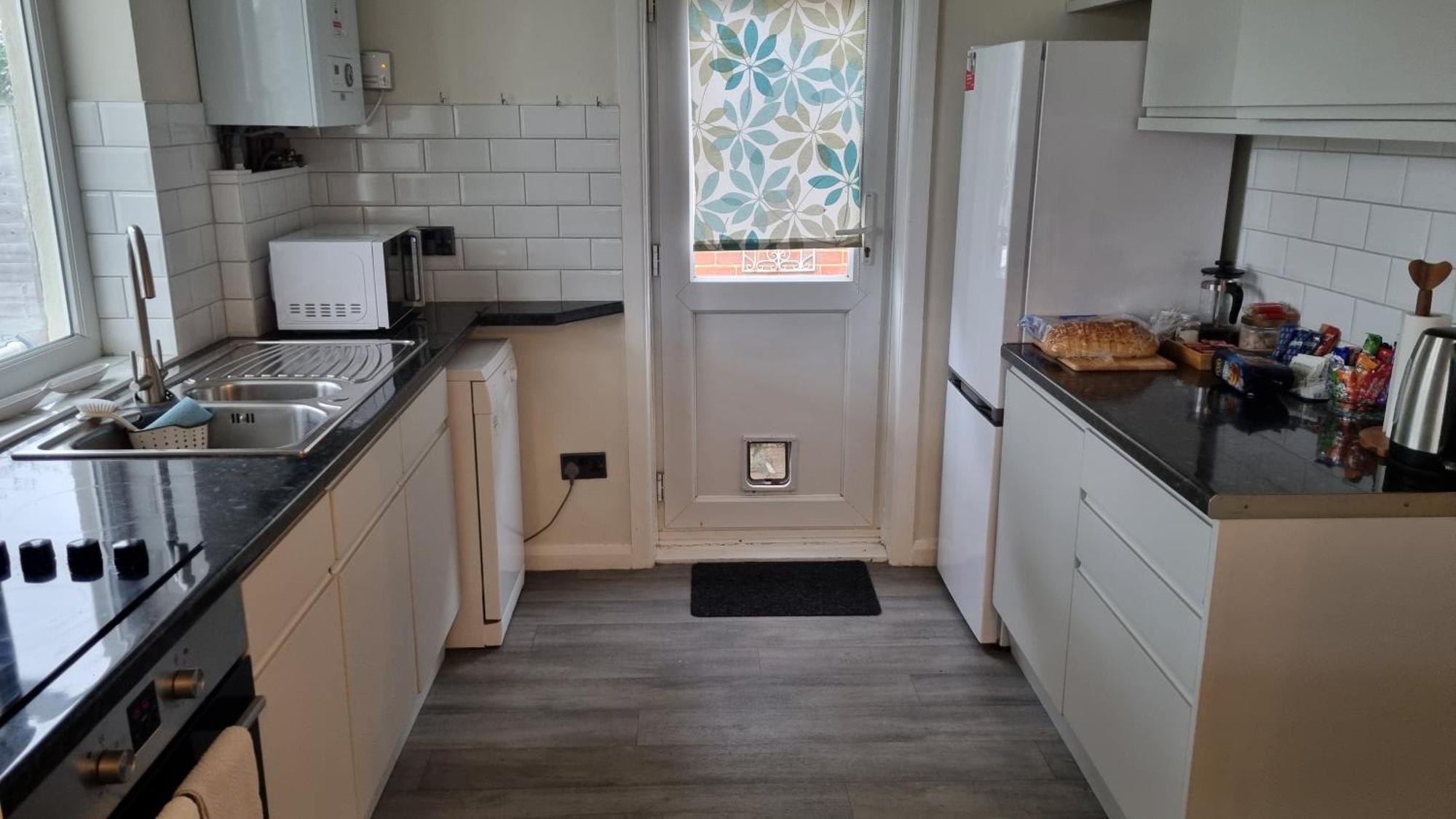 Cosy Bournemouth Bungalow Ferndown Buitenkant foto